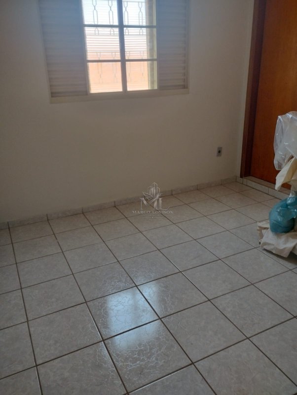 Casa, 5 quartos, 275 m² - Foto 4