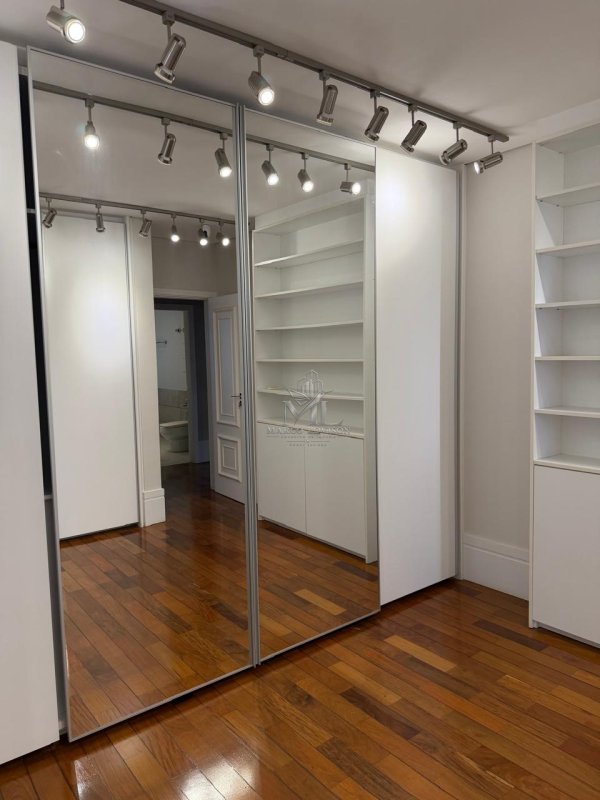 Apartamento, 3 quartos, 260 m² - Foto 33