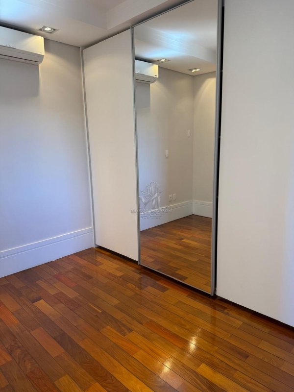 Apartamento, 3 quartos, 260 m² - Foto 24