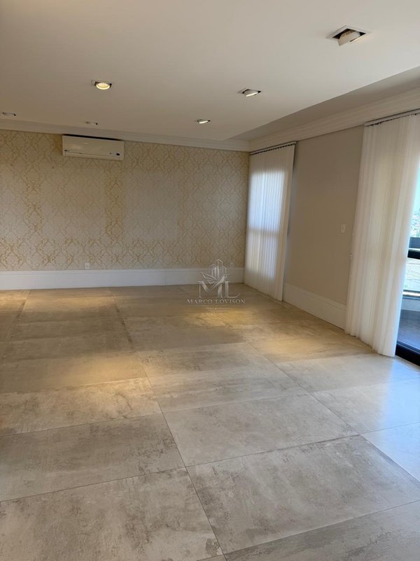 Apartamento, 3 quartos, 260 m² - Foto 5