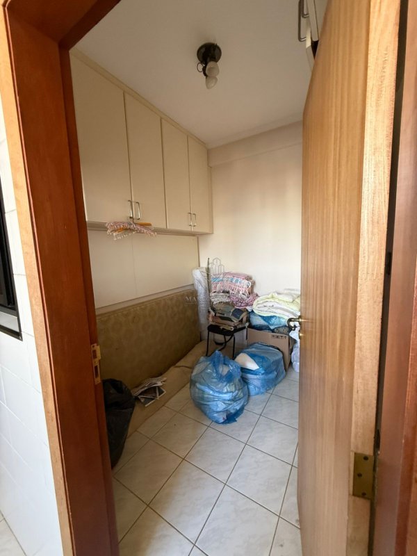 Apartamento, 3 quartos, 260 m² - Foto 9