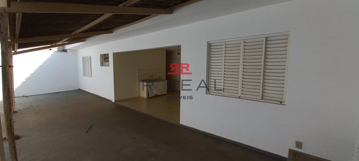 Casa, 5 quartos, 255 m² - Foto 4