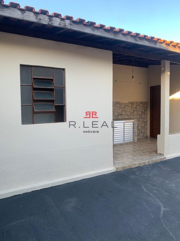 Casa, 3 quartos, 107 m² - Foto 2