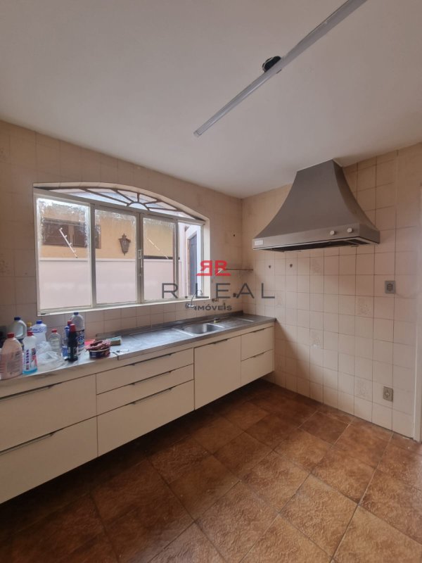 Casa, 3 quartos, 266 m² - Foto 14