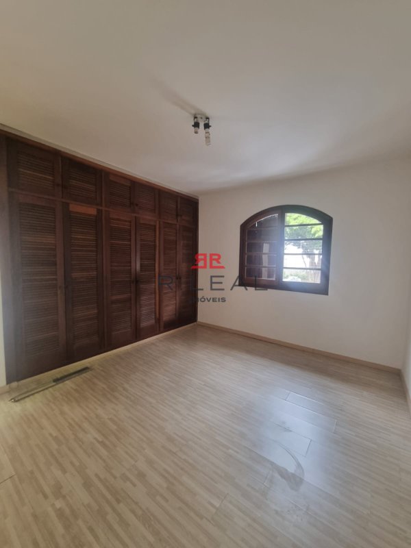 Casa, 3 quartos, 266 m² - Foto 17