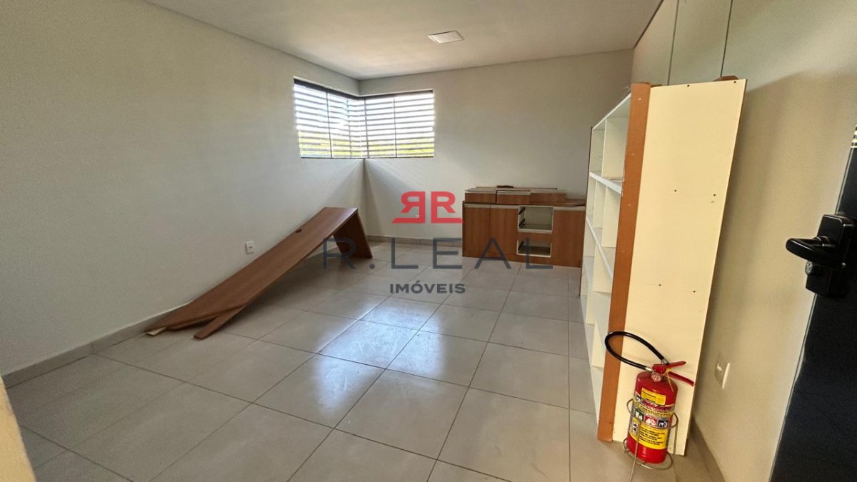 Depósito-Galpão, 242 m² - Foto 9