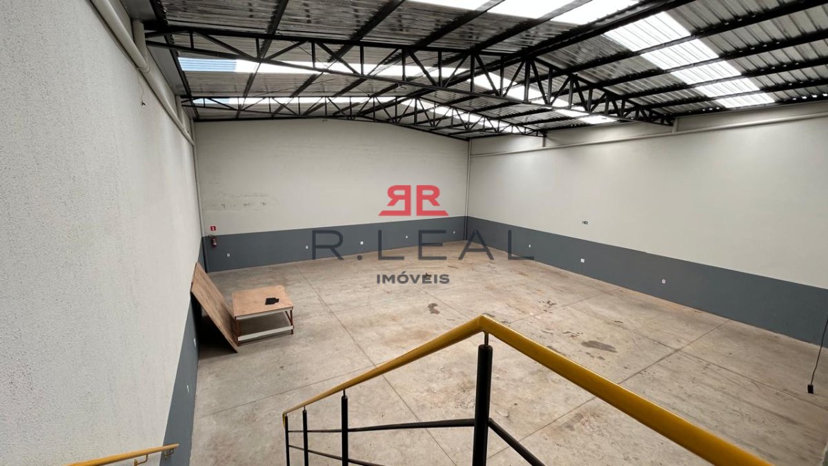 Depósito-Galpão, 242 m² - Foto 4