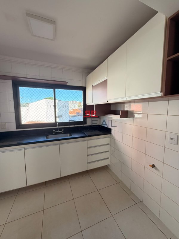 Apartamento, 3 quartos, 136 m² - Foto 2