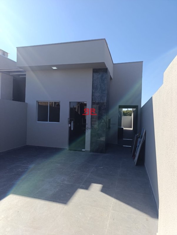 Casa, 2 quartos, 67 m² - Foto 1