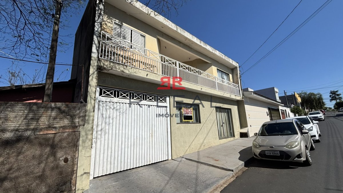 Casa, 6 quartos, 372 m² - Foto 1