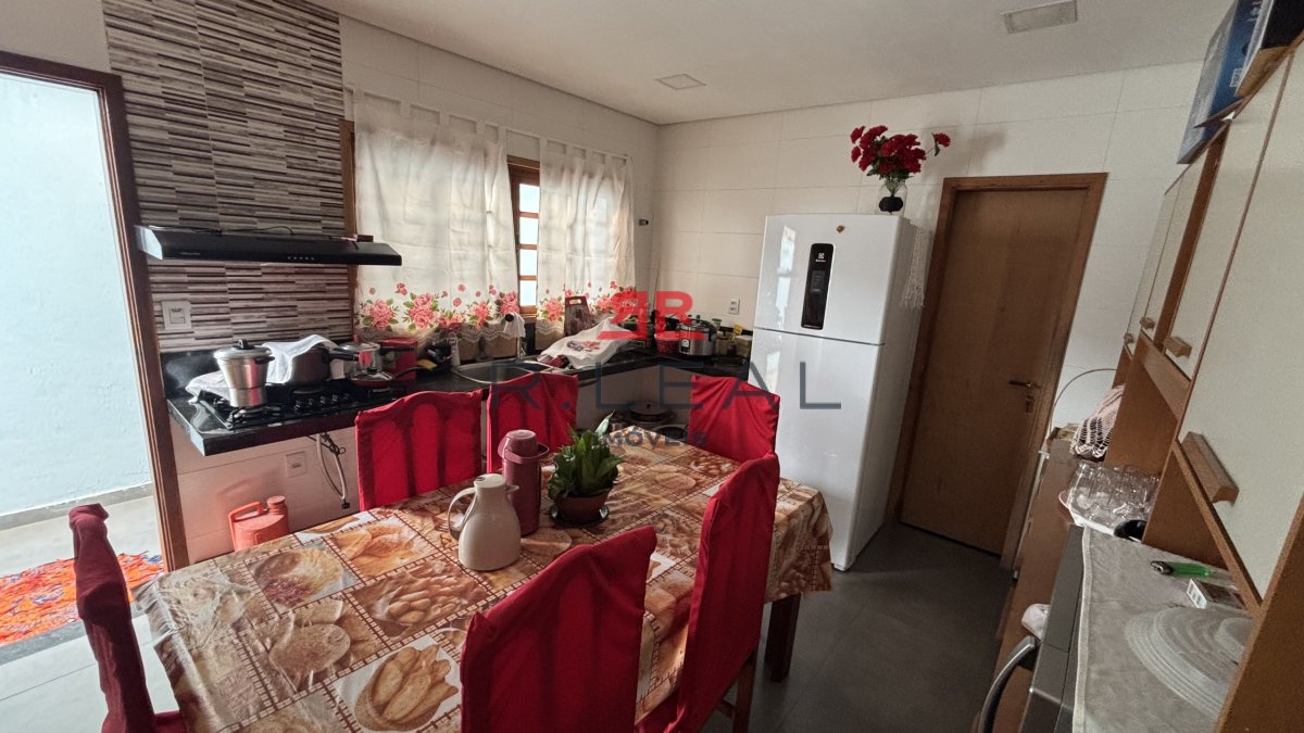 Casa, 3 quartos, 136 m² - Foto 8