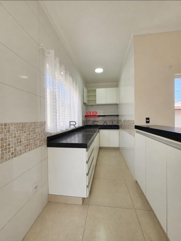 Casa, 3 quartos, 147 m² - Foto 1