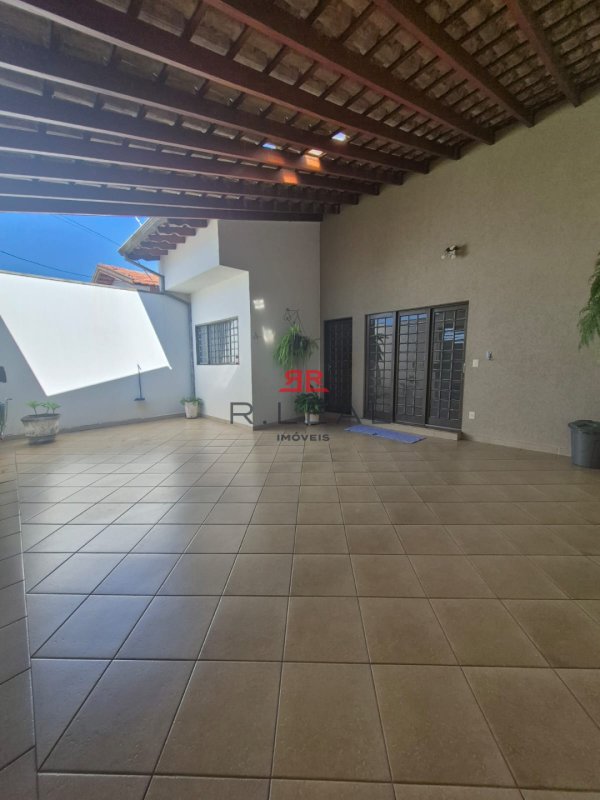 Casa, 3 quartos, 132 m² - Foto 1