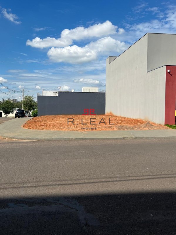 Loteamento e Condomínio, 242 m² - Foto 2