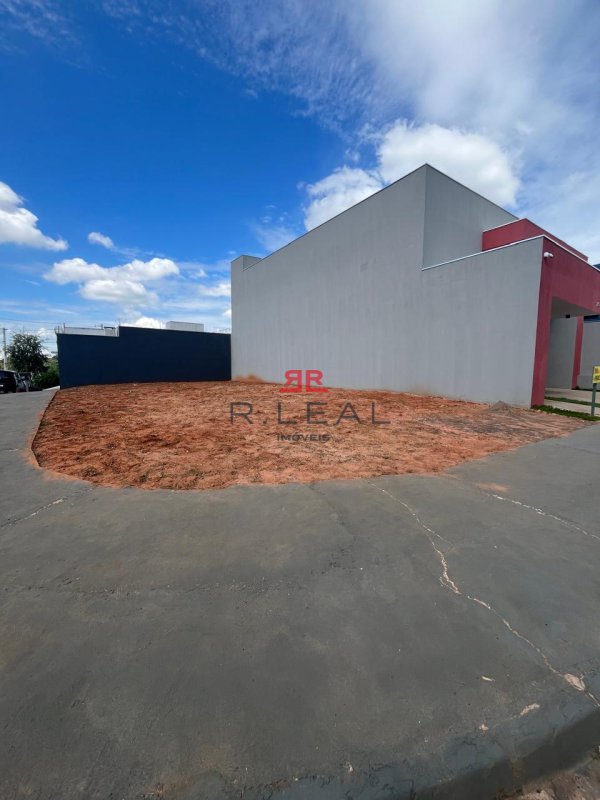 Loteamento e Condomínio, 242 m² - Foto 3