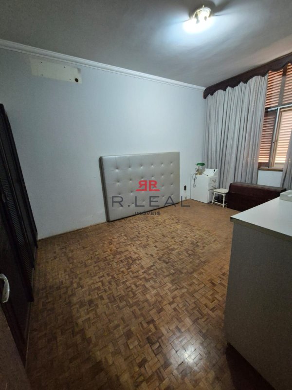 Casa, 3 quartos, 280 m² - Foto 12