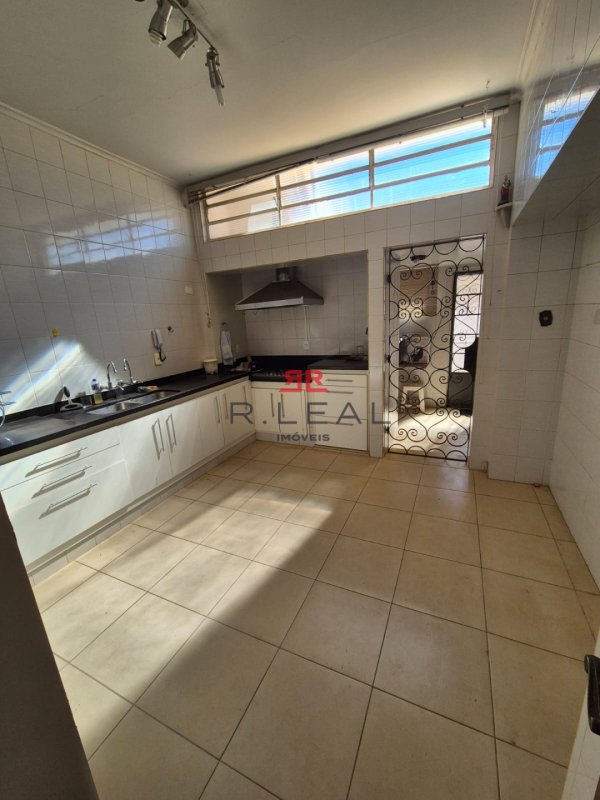 Casa, 3 quartos, 280 m² - Foto 19