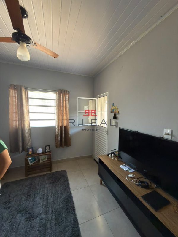Casa, 3 quartos, 135 m² - Foto 1