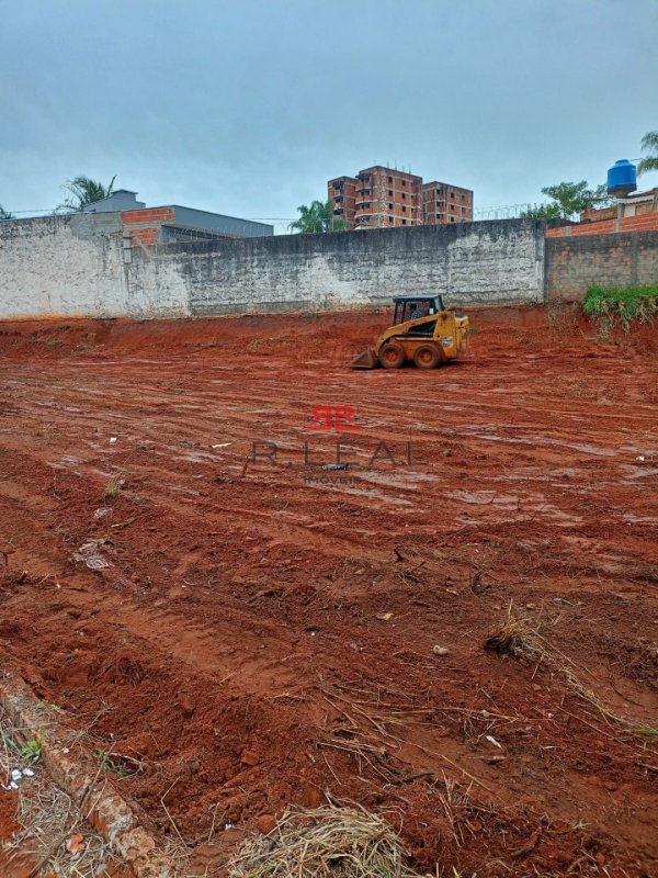Terreno, 201 m² - Foto 1