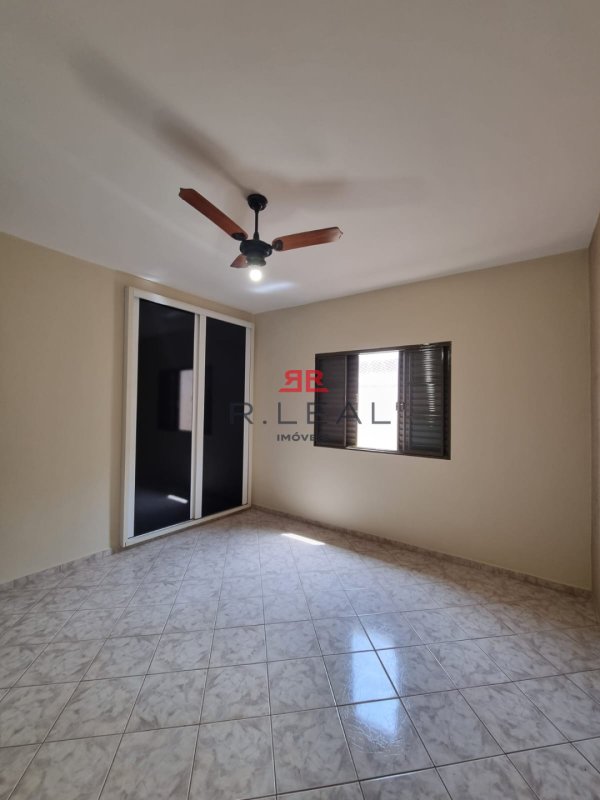 Casa, 3 quartos, 200 m² - Foto 12