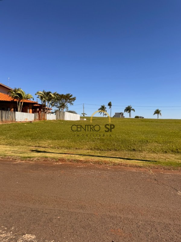Terreno para venda com 800 m² em Varandas Do Tiete, Iacanga - SP — foto 1